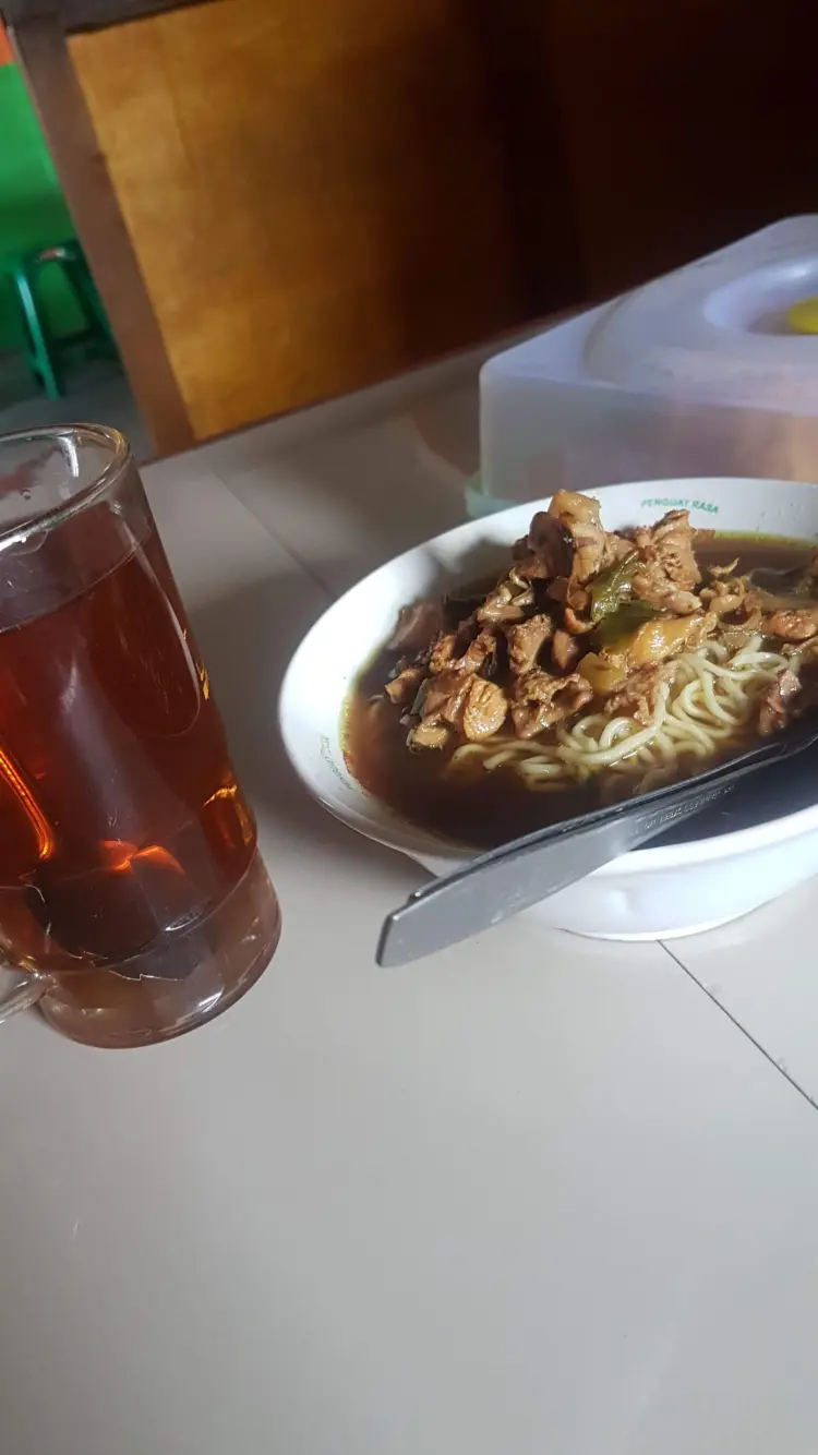 Mie Ayam & Bakso BANDUNG 3 10
