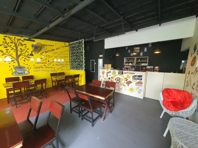 Bali Rene Coffee and Meals 3