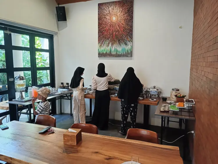 SMEDI Coliving & Coffee by SUHU 4