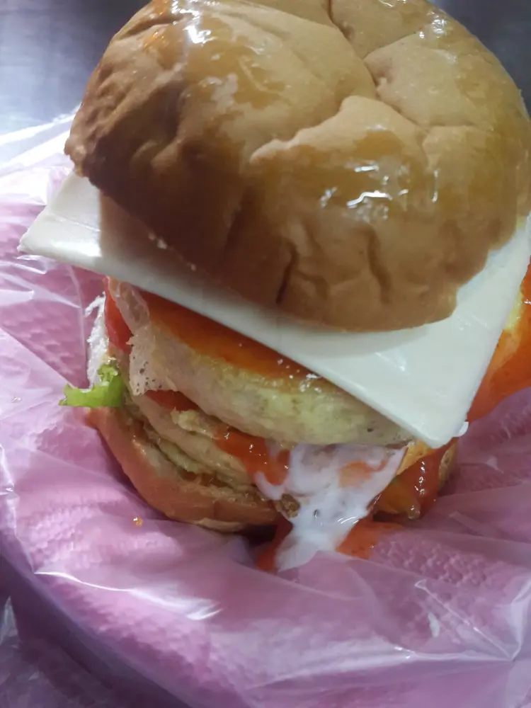 Bakso Pakde dan Mie Balap Murni Telor Terbang 7