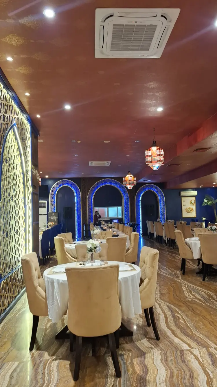 Sentral Al Jazeerah Restaurant & Cafe مطعم سنترال الجزيرة 2