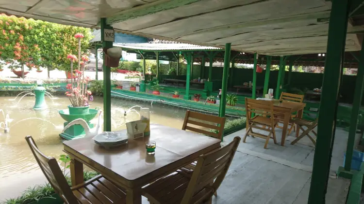 Warung Lesehan Parahiyangan 5