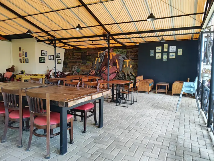 D'Bolang Resto & Coffee Shop 9