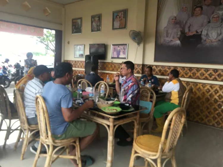 Rumah Makan Pindang Burung wakman 6