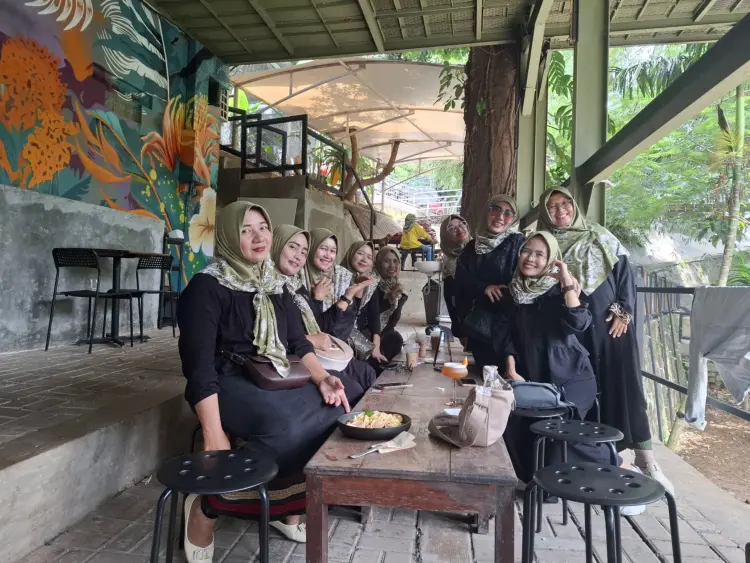 Red Soldadu Riverside 7