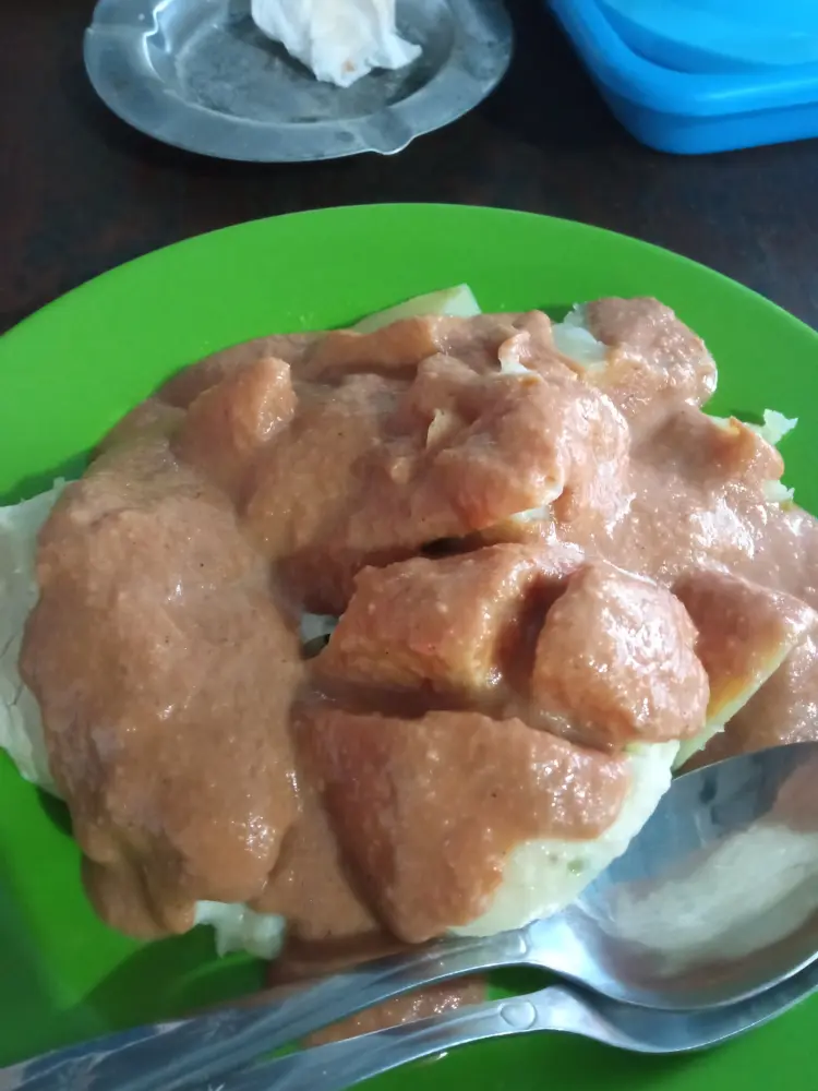 Batagor & Siomay Devi 7
