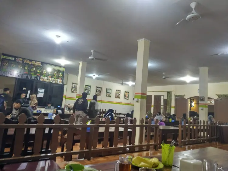 Warung Nasi Tutug Oncom Pamulang 1