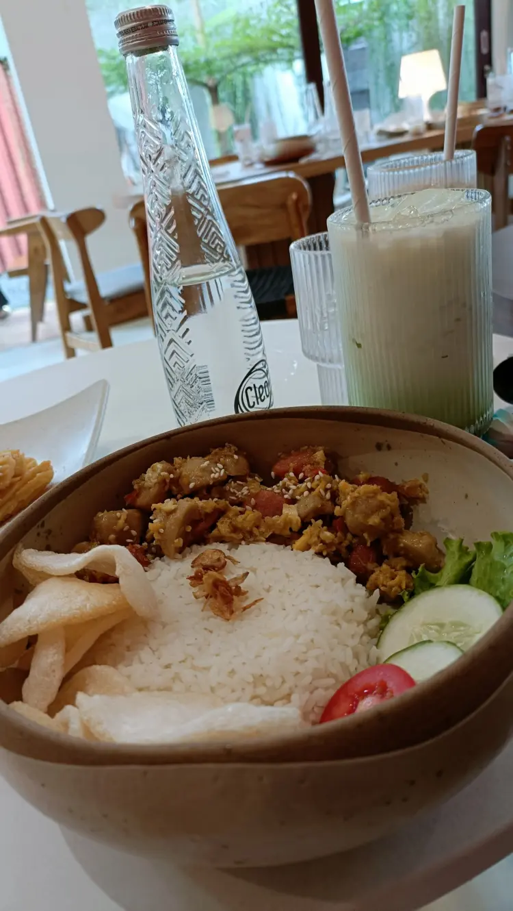 Muara Coffee and Space 4