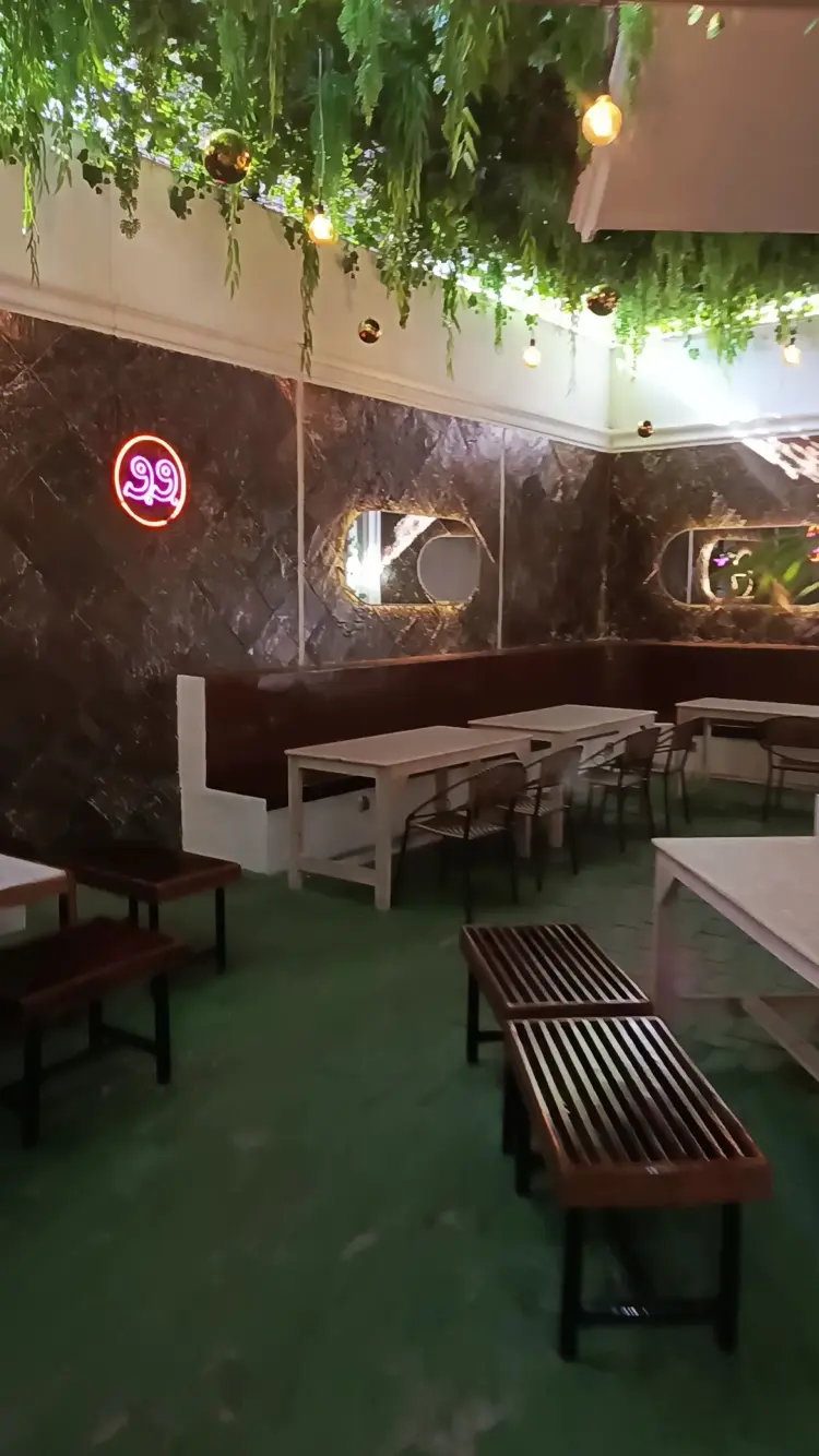 NUWOW 99 Cafe & Resto 1