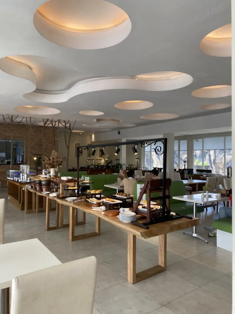 Seroja Cafe & Resto 1