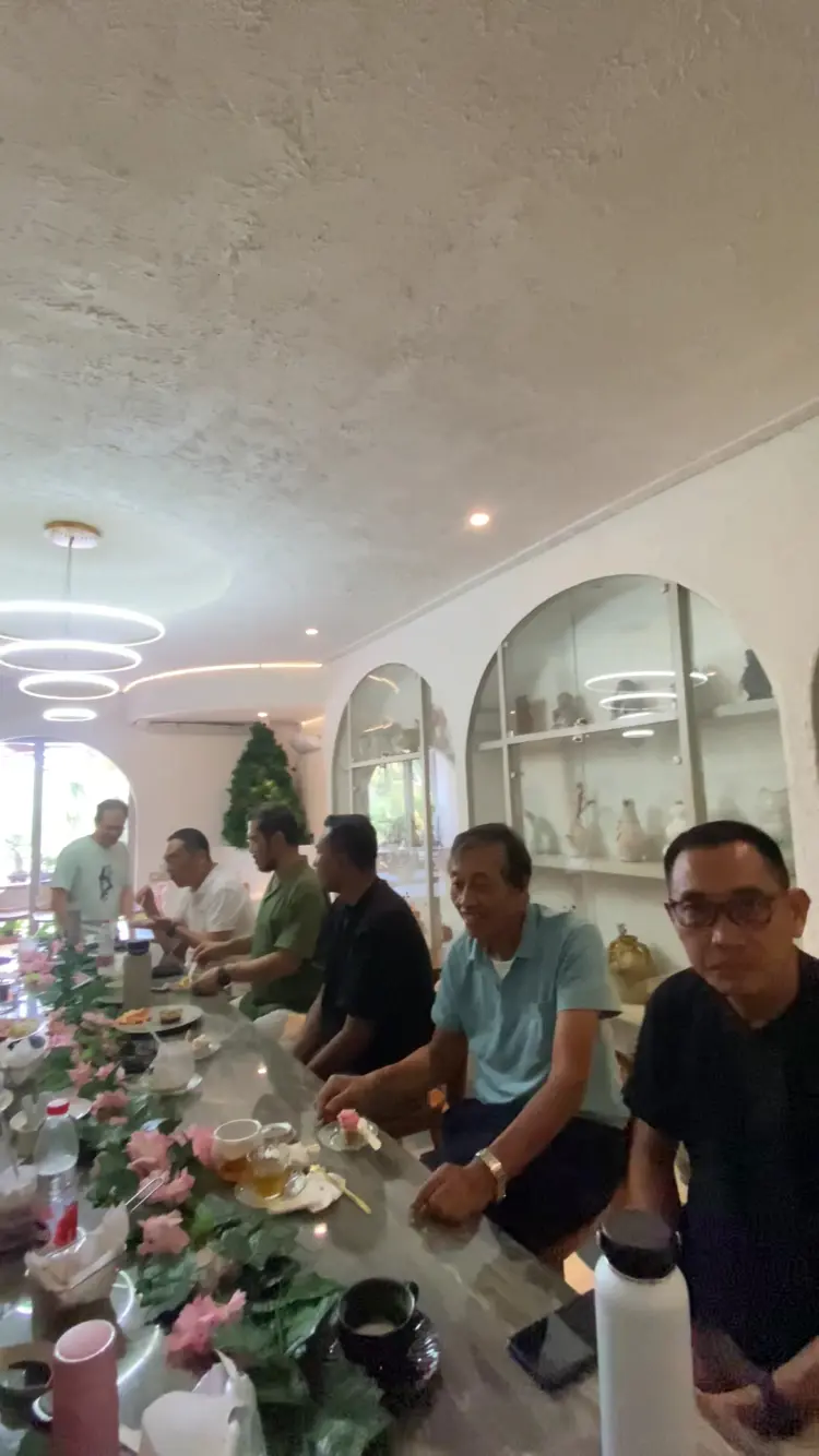 SAE EAT & POTTERY GADING SERPONG 5