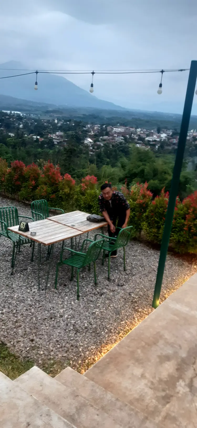 Bedeng Hills coffee and eatery 7