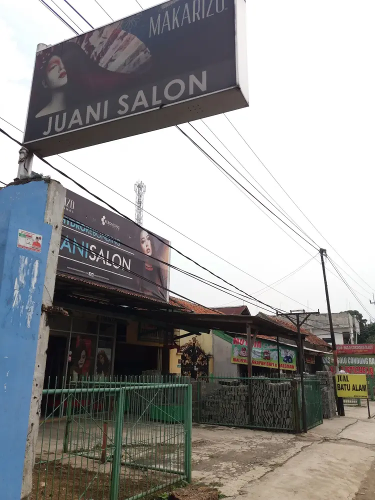 Juani Salon 1