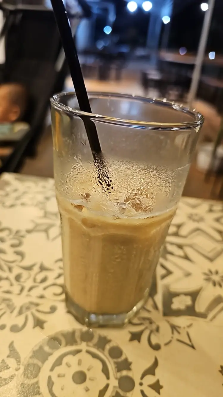 Linimasa cafe pelaihari 3