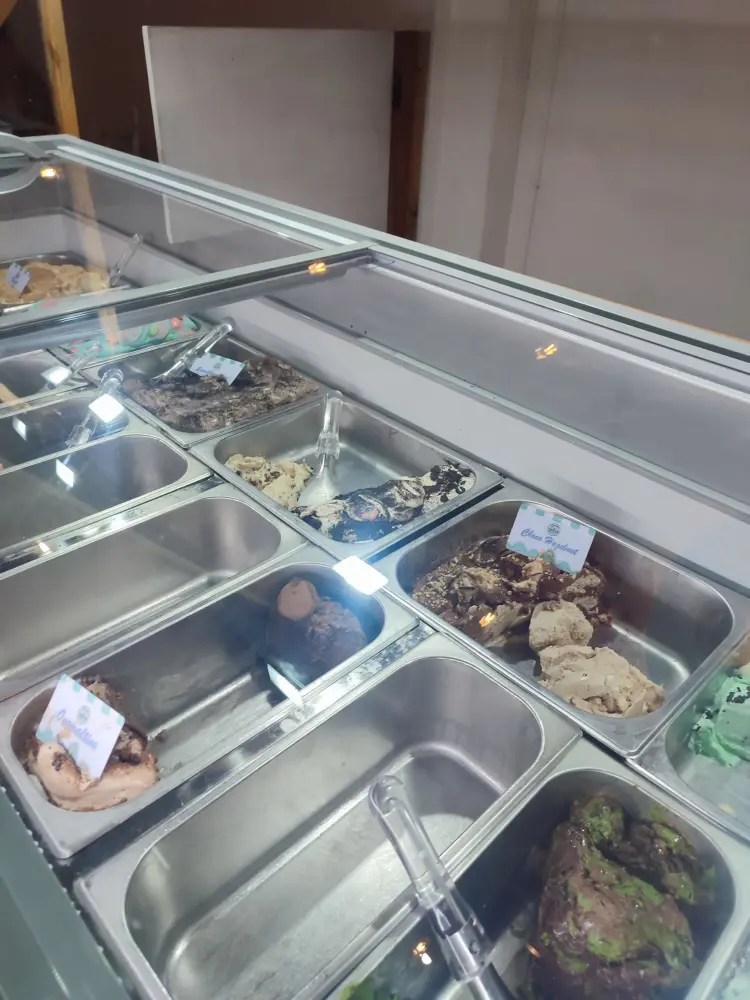 Orso Gelato & Cafe Pati 7