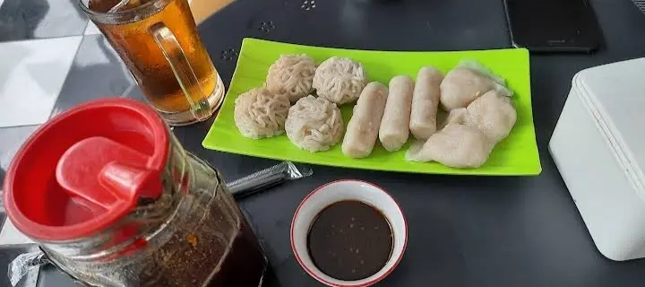 Bibik Sayur Cafe & Resto 8