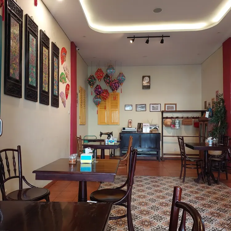 Bibik Sayur Cafe & Resto 2