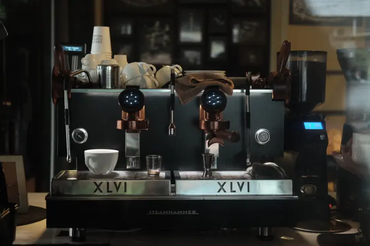 JAKARTA COFFEE HOUSE 1