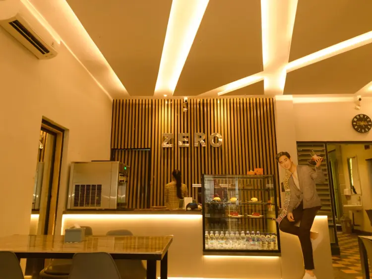 Zero Cafe 2
