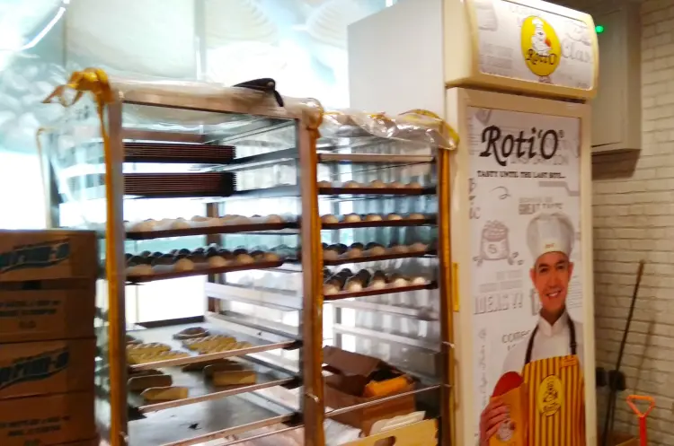 Roti'O - Stasiun Juanda 6