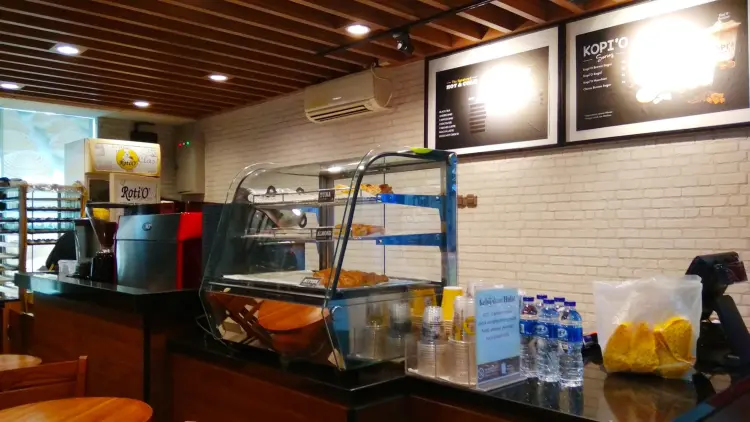 Roti'O - Stasiun Juanda 3