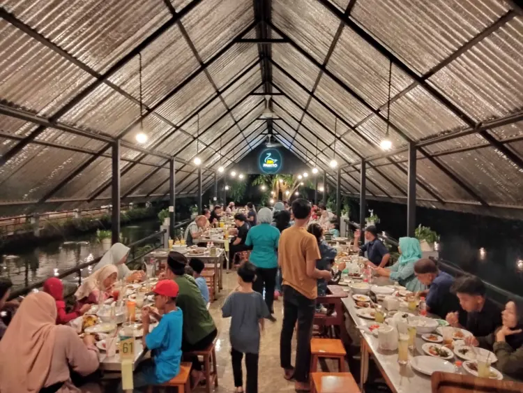 BEBEK GORENG PAWITO 1