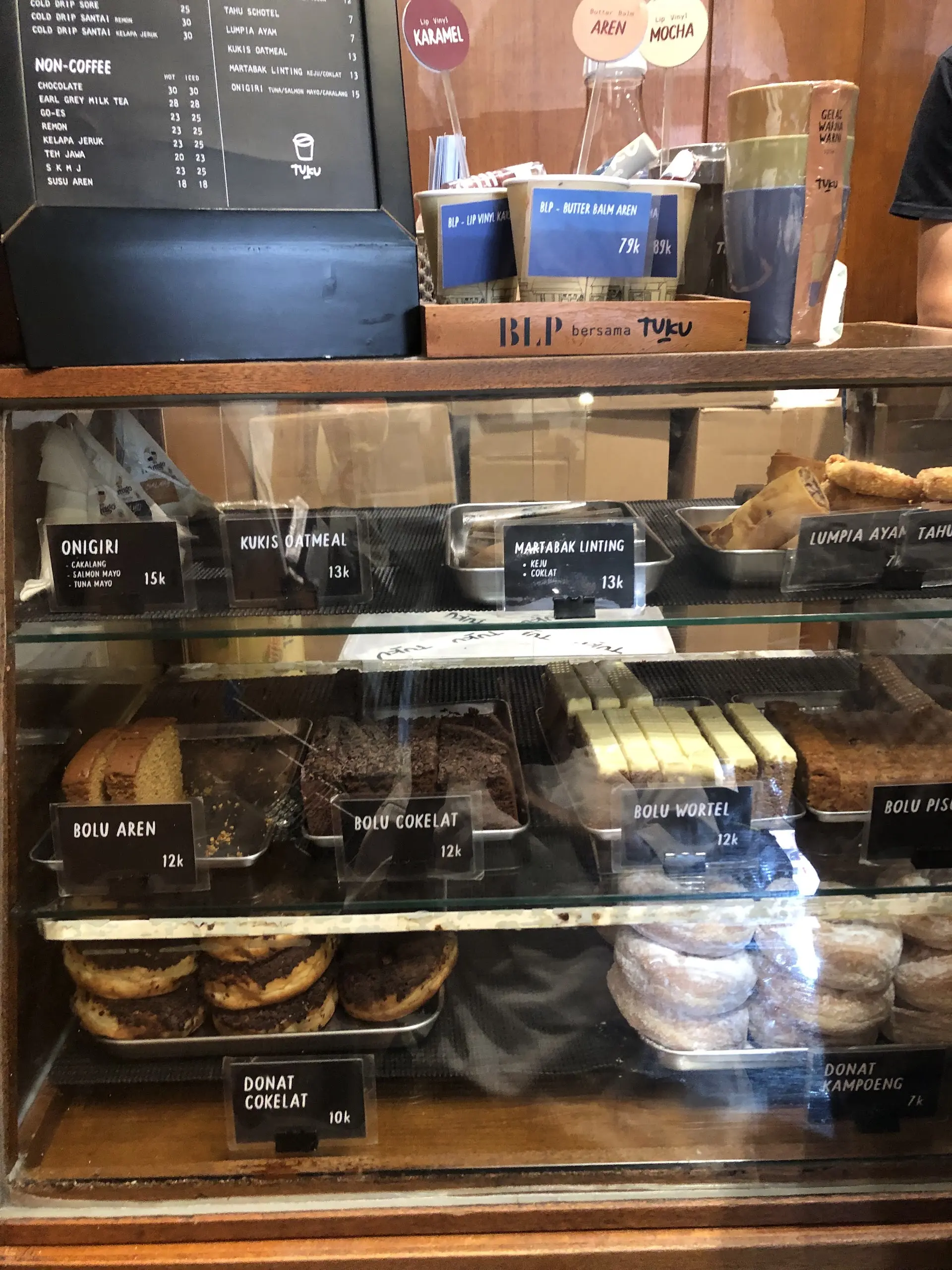 雅加达人均10块的咖啡神话，到底好喝在哪？ 1