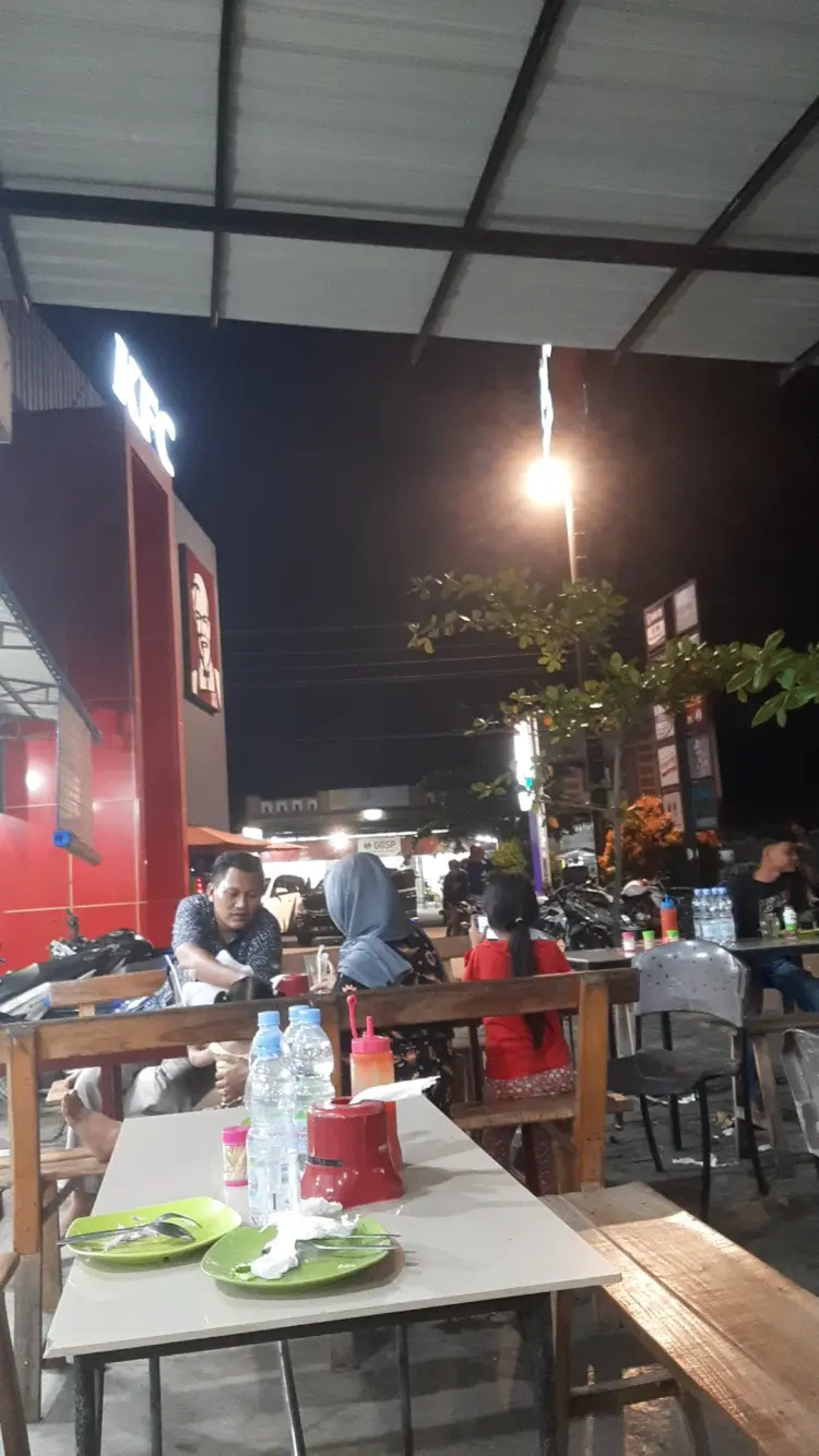 KFC ASAHAN Simpang Kawat 9