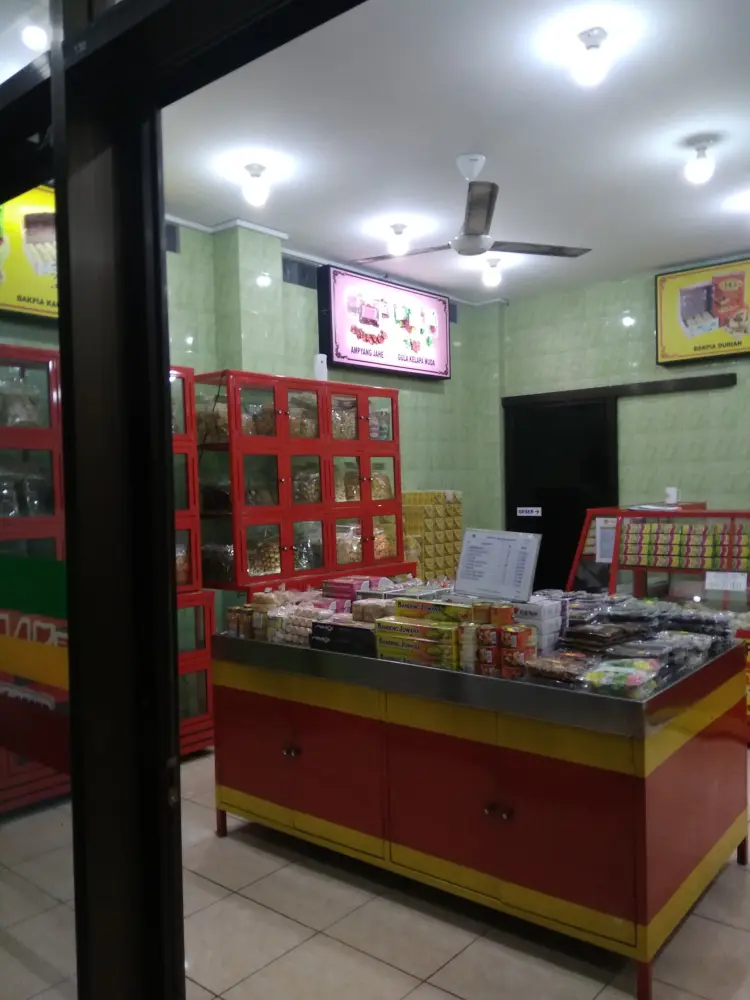 Bakpia Pathok 145 (IBU SRI ASTUTI) Jl.Solo 6