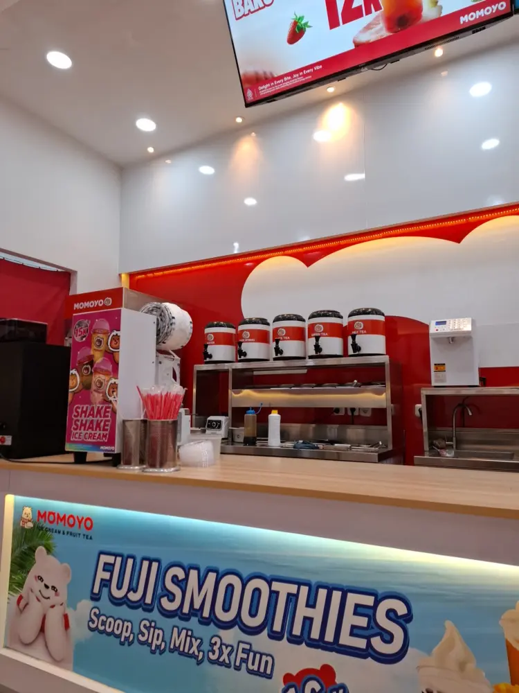 Momoyo Tebing tinggi 3