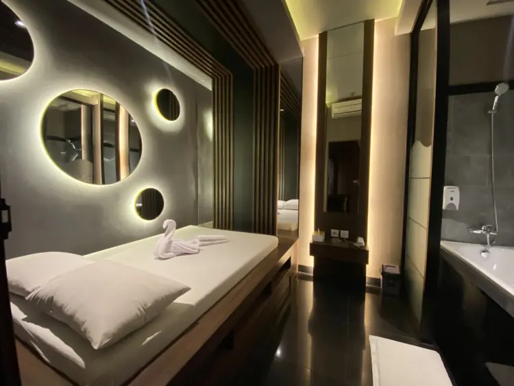 HERITAGE EXECUTIVE HEALTH SPA 1