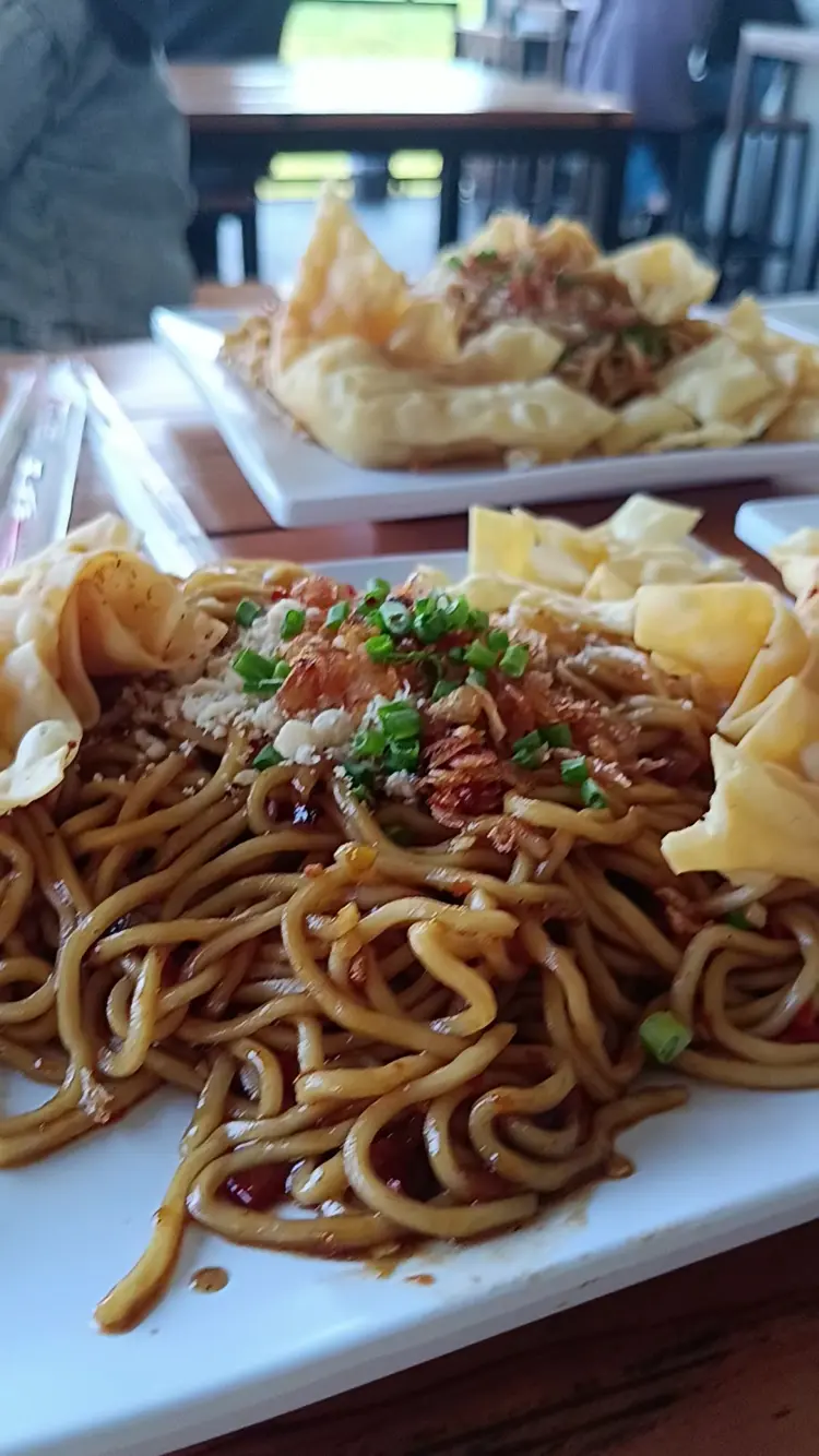 Mieyabe Noodle and Dimsum 6