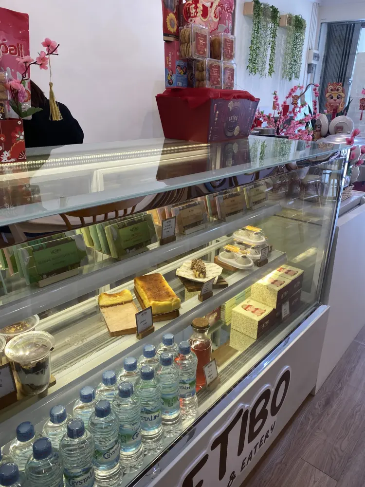 HETIBO Dessert & Eatery | Healthy Box Batam 3