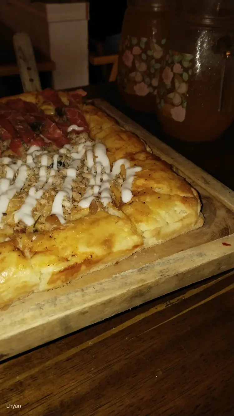 Eliza Pizza Bulukumba 8