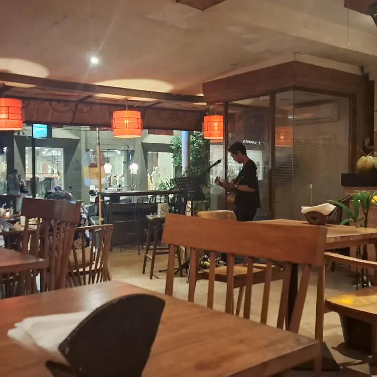 The PAON International Restaurant 8