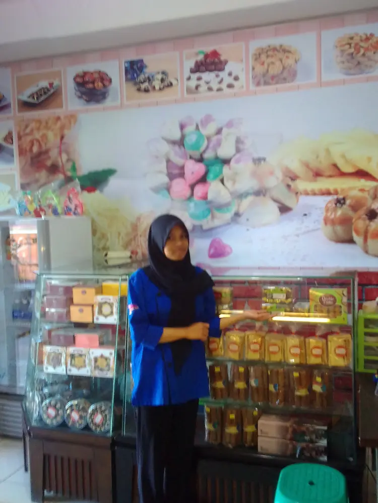 Istana Kue & oleh oleh snack Bandung 9
