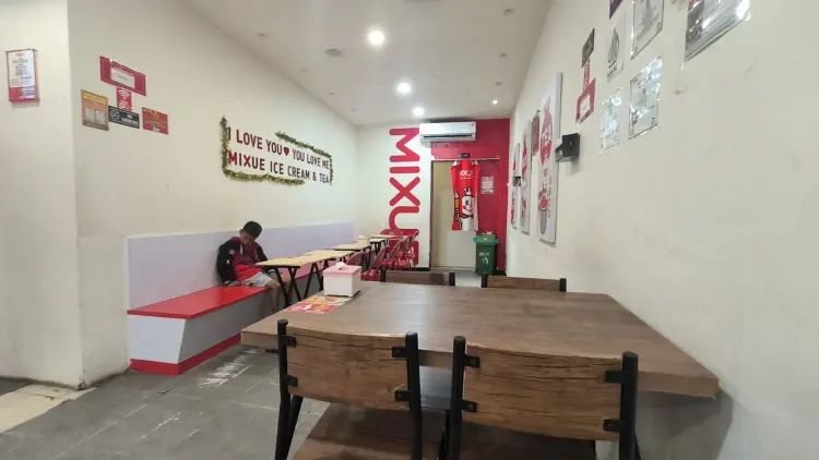 Mixue Caruban Madiun 8