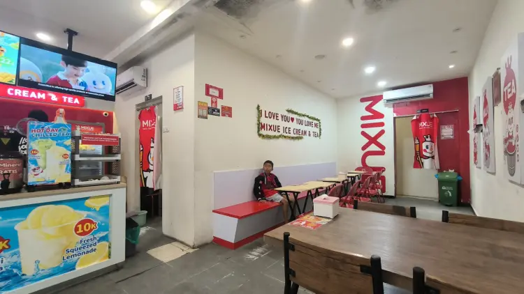 Mixue Caruban Madiun 4