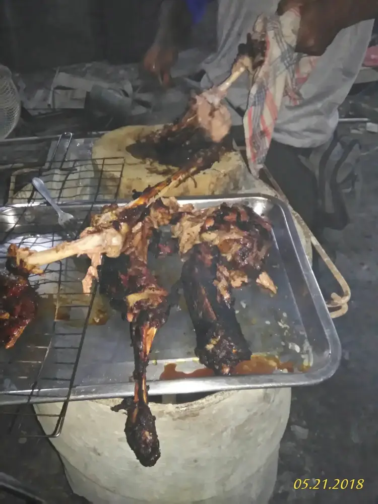 Rumah Makan Tongseng Kopyah 7