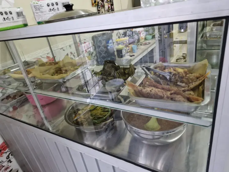 Warung Makan Berkah Tuban (WMB) 4