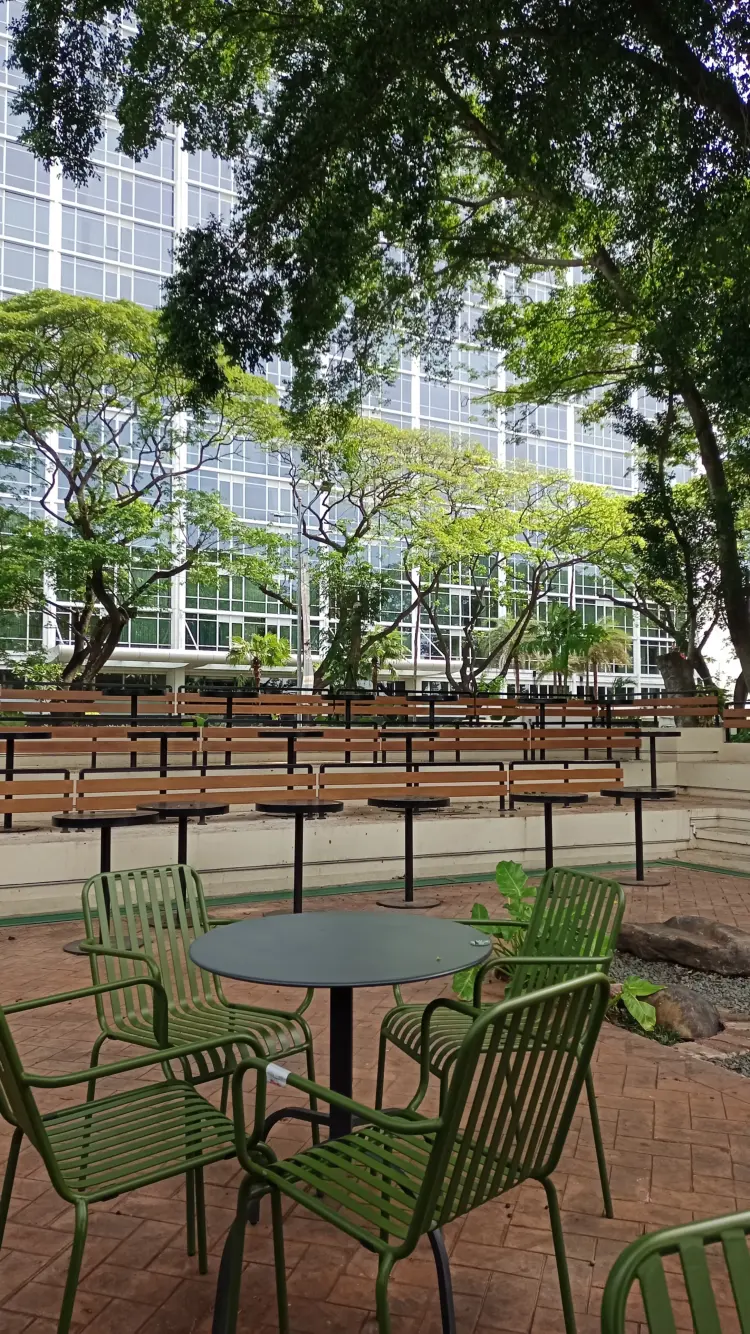 Srasi Coffee & Eatery - Karawaci 10