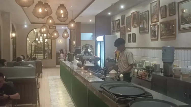 Srasi Coffee & Eatery - Karawaci 8
