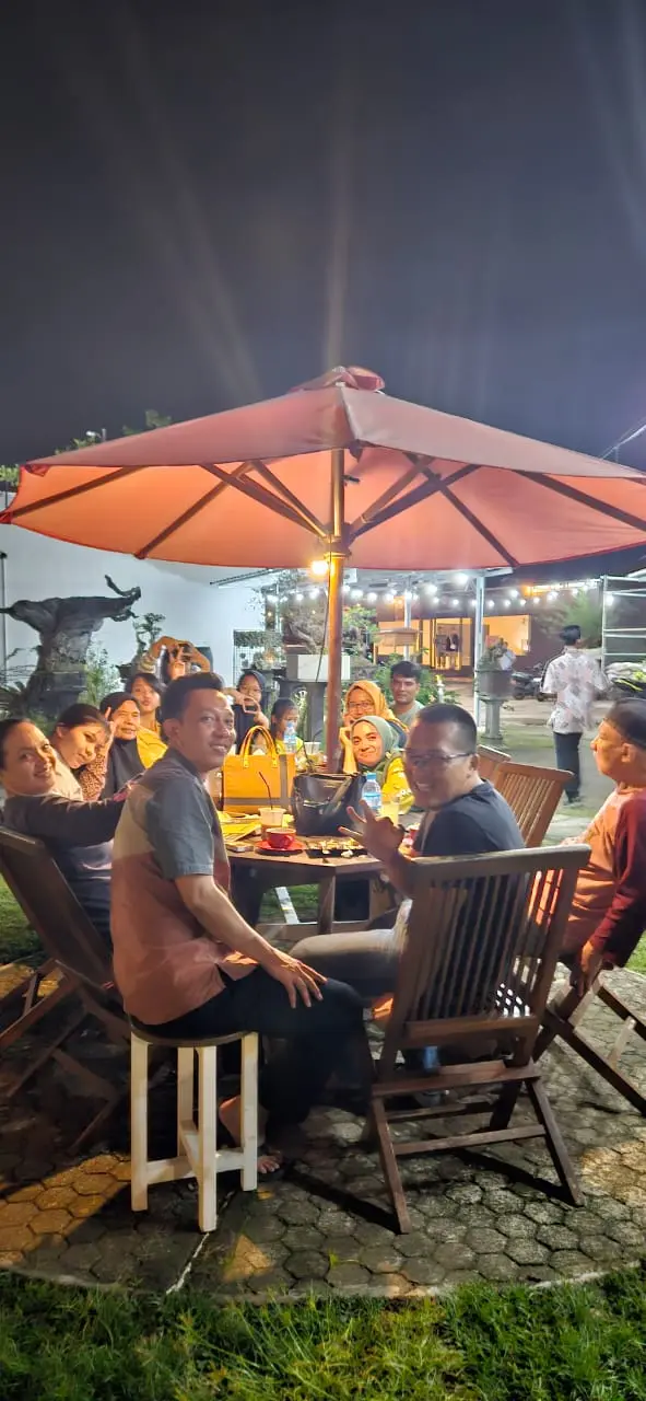 Cafe Keboen Plants & Resto 3