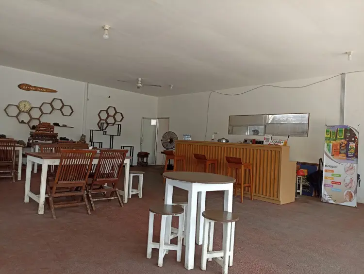 Cafe Keboen Plants & Resto 2