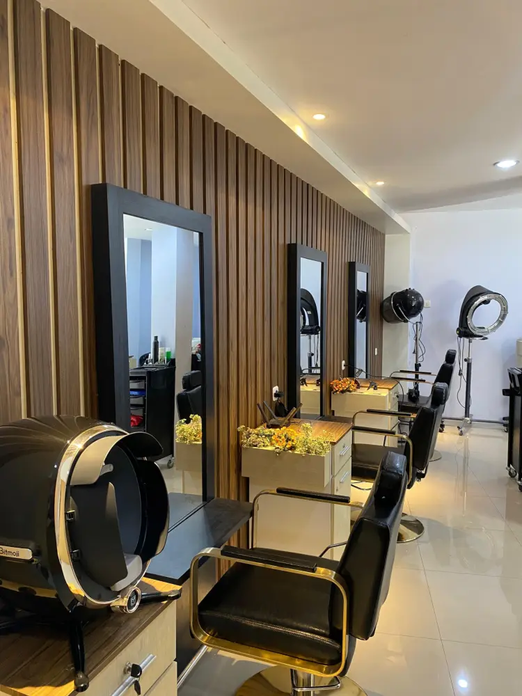 PARAMITA BEAUTY SALON & SPA 1