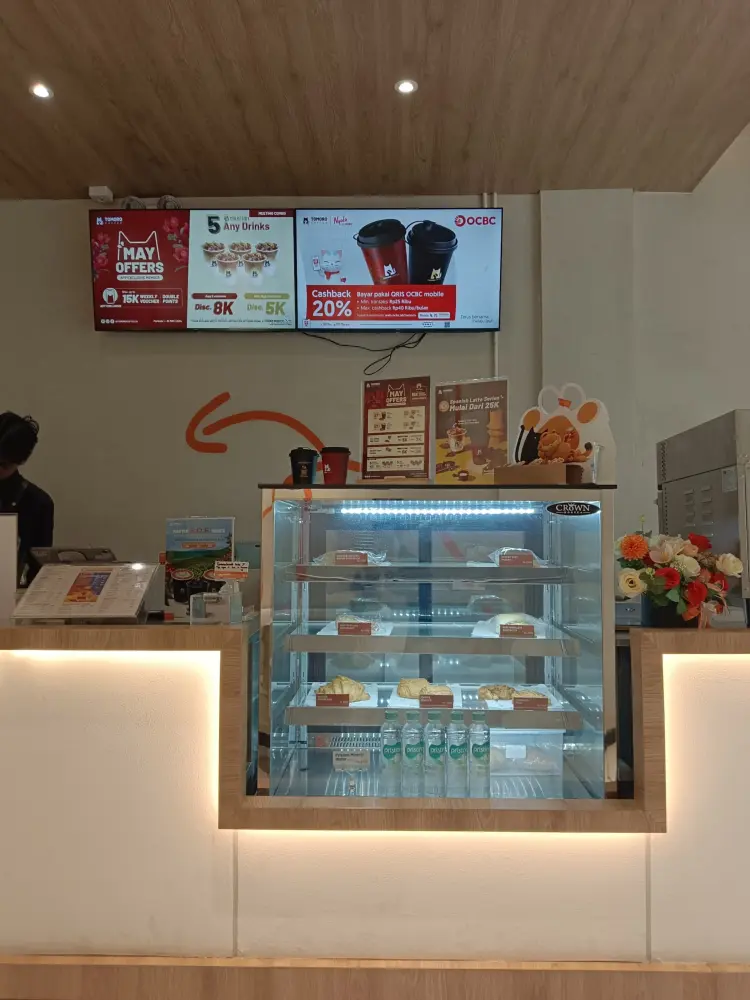 Tomoro Coffee - Sawojajar 6