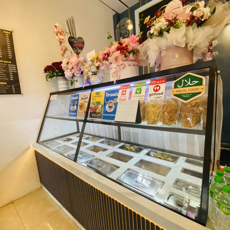 Resto Manado Halal LISBETH KITCHEN. RAHANG TUNA, IKAN BAKAR, SEAFOOD, NASI CAMPUR, NASI KUNING & BUBUR MANADO. Pedas & Enak. 6