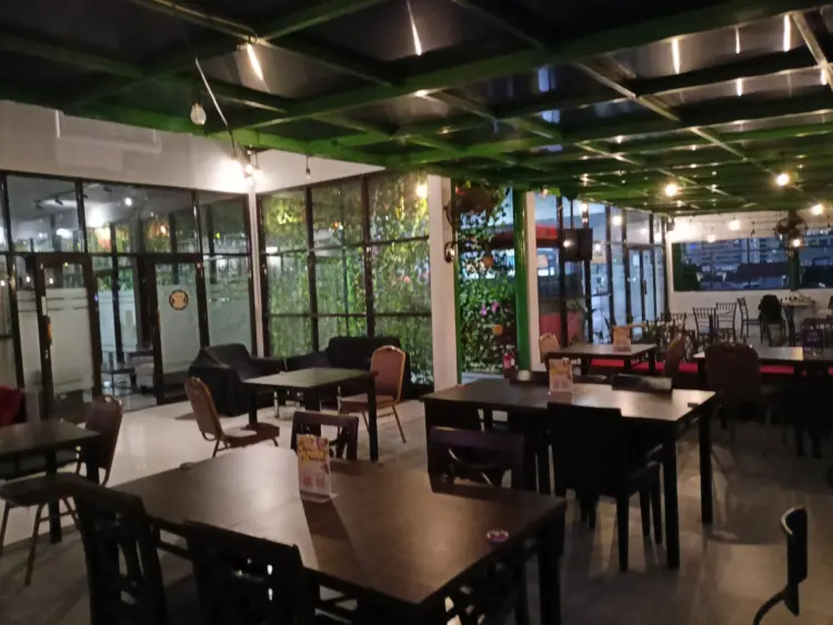 Rooftop 24 Cafe & Bar 3