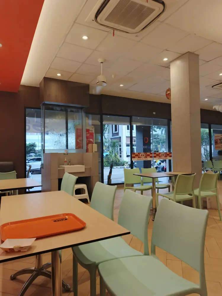 A&W - Cibinong City Center 9