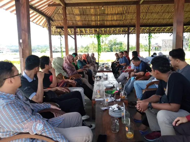 Warung Makan Gule Sawah 9